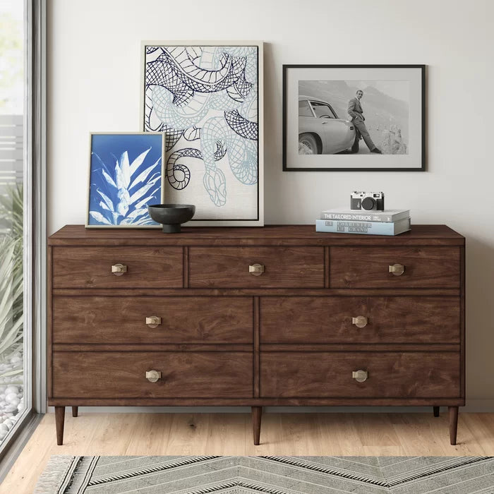 Modern 7 outlet drawer dresser