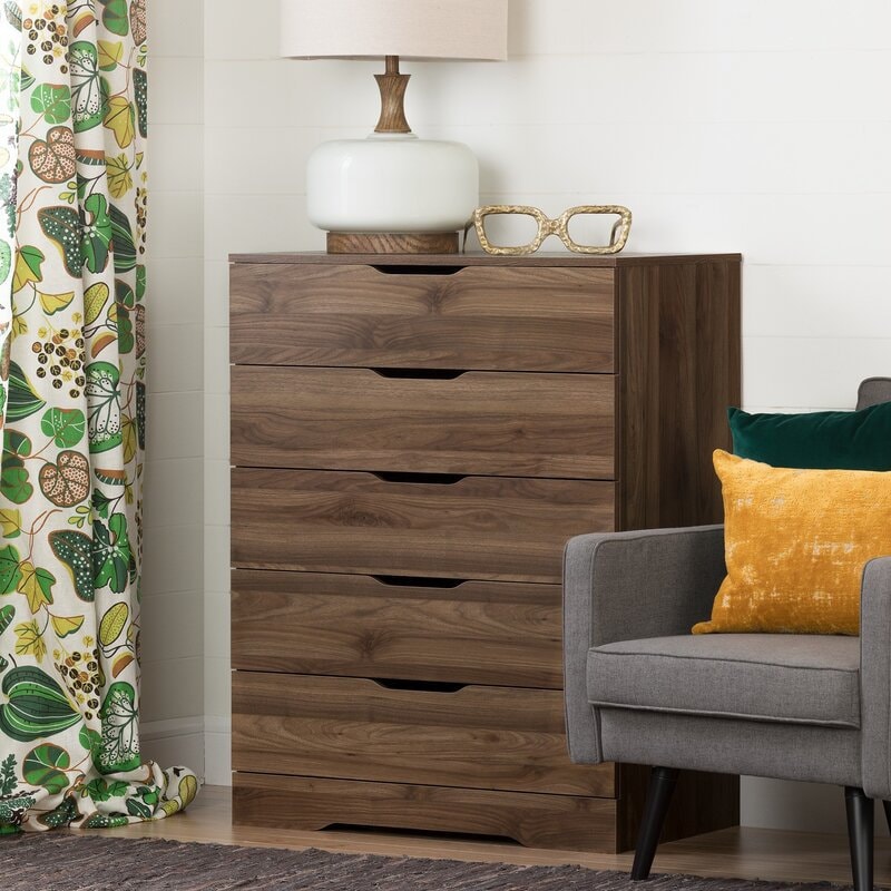 Natural Walnut 5 Drawer Chest Leeping your Space Organized Suitable for Men’s, Women’s, Or Kids