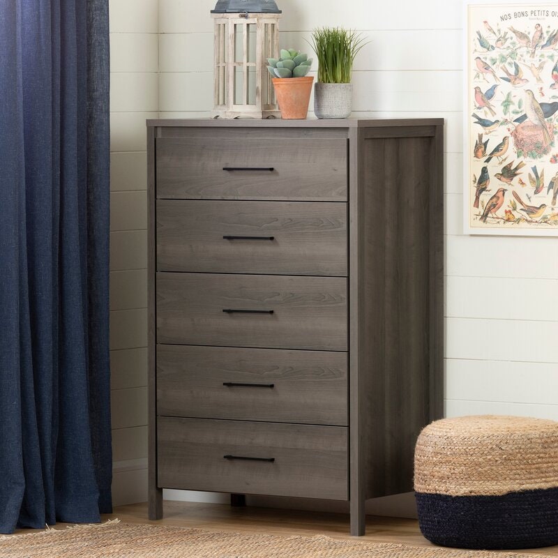 5 Drawer Chest Elegant and Contemporary Design Will Provide Storage in Any Room in your Home  Blend with Any Bedroom Décor Or Furniture