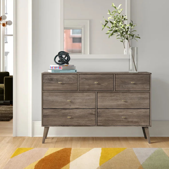 Drifted Gray Alyssa 7 Drawer 52.5'' W Solid Wood Dresser Modern Style