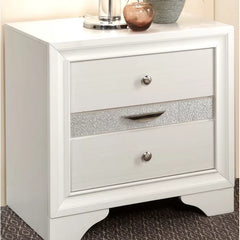 Ashtyn 26'' Tall 3 - Solid Wood Drawer Nightstand in White