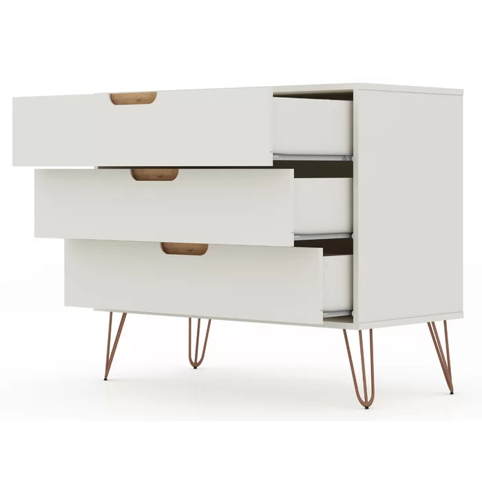 Chehalis 3 drawer bachelor's outlet chest
