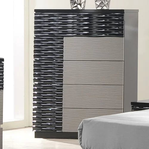 Durante 5 Drawer 30.3'' W Chest Modern Vibe Indoor Design