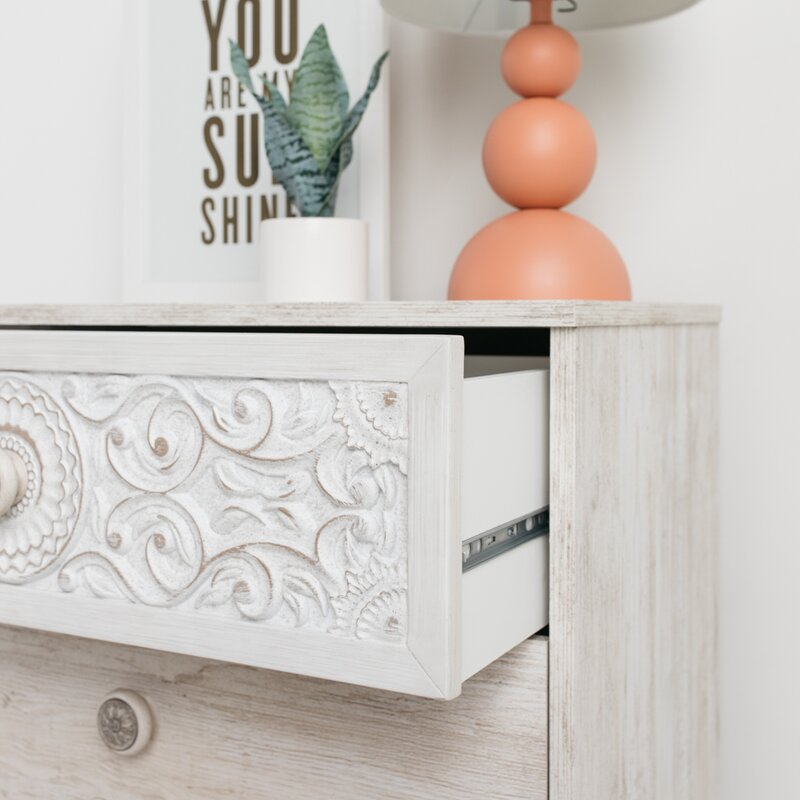 3 Drawer 27.5'' W Chest Perfect for A Restful Bedroom Medallion Drawer Pulls Give this Attractively Priced Chest A High-End Aesthetic