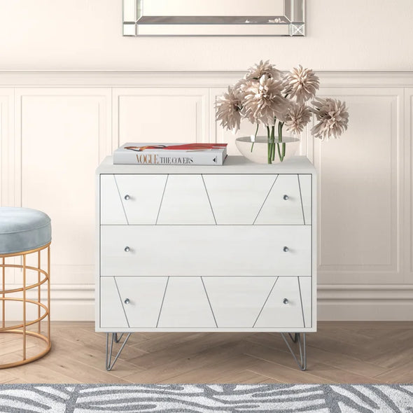 Silver White Wash Jazmine 3 Drawer 31.8'' W Solid Wood Dresser Indoor Design