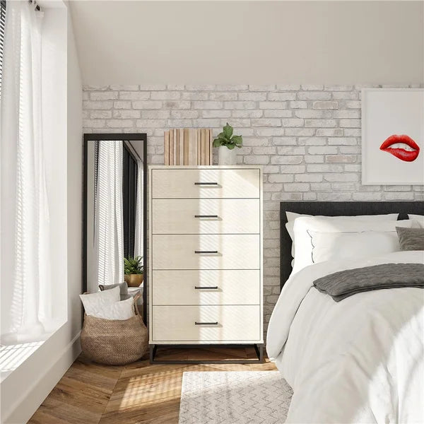 Kelly 5 Drawer 27.19'' W Chest Dresser Rustic and Modern Styles
