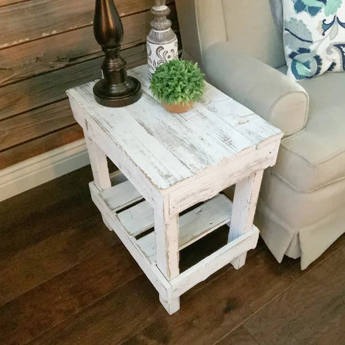 Kistler 23'' Tall Solid Wood End Table Great for Living Room Perfect for Decoratice