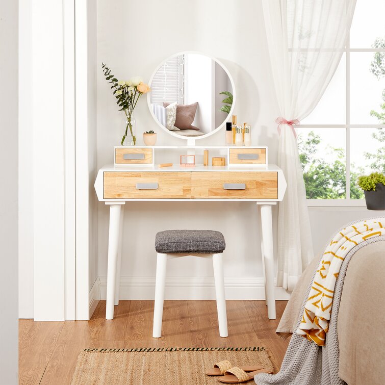 Machen Vanity Set with Stool and Mirror div class