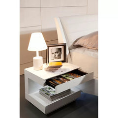 White Glossy Newnan 16'' Tall 1 - Drawer Solid Wood Nightstand