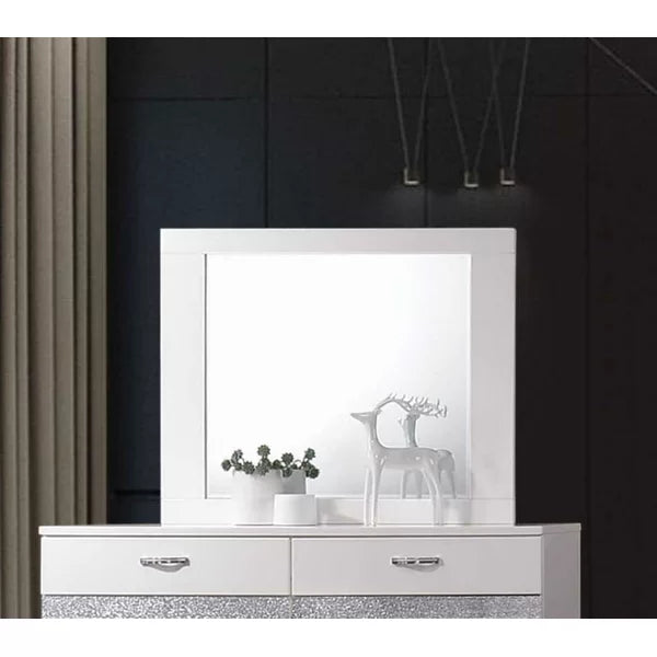 Sepviva 8 Drawer 63'' W Double Dresser with Mirror Eight-Drawer Dresser Offers Ample Storage Space