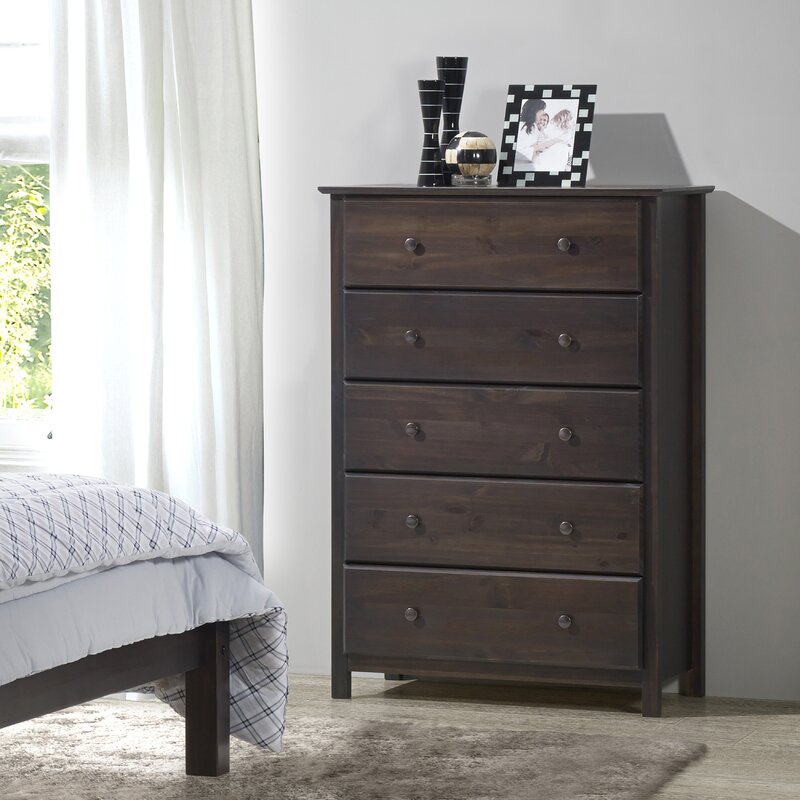 Shaker 5 Drawer 34.1'' W Solid Wood Chest Modernized Traditional Style