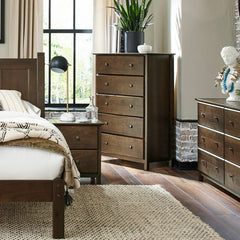 Shaker 5 Drawer 34.1'' W Solid Wood Chest Modernized Traditional Style