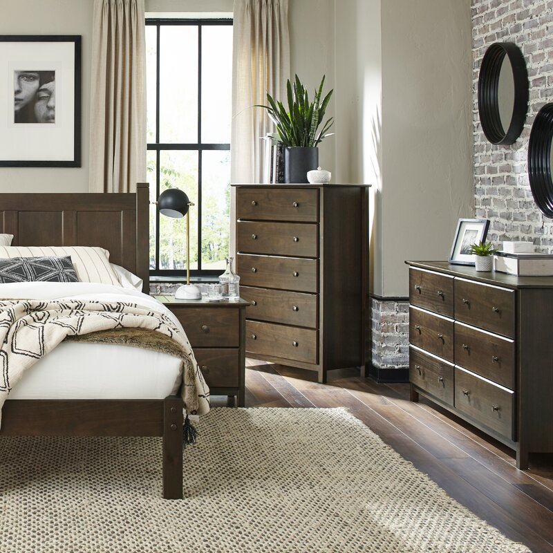 Shaker 5 Drawer 34.1'' W Solid Wood Chest Modernized Traditional Style