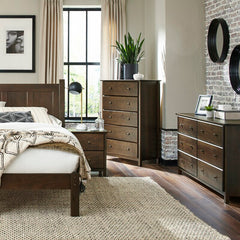 Shaker 5 Drawer 34.1'' W Solid Wood Chest Modernized Traditional Style