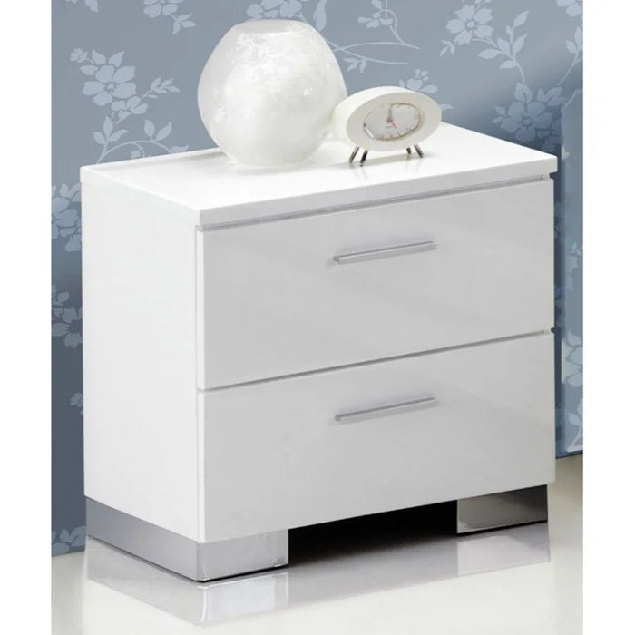 Taffy 23'' Tall 2 - Drawer Nightstand in White Contemporary Style