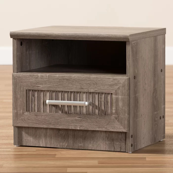 Teixeira 16.93'' Tall 1 - Drawer Nightstand in Oak Brown