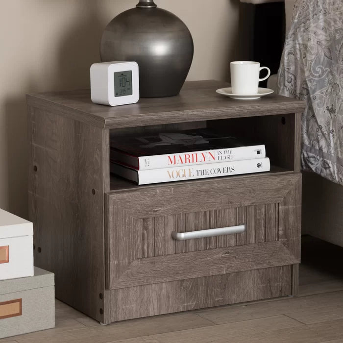 Teixeira 16.93'' Tall 1 - Drawer Nightstand in Oak Brown