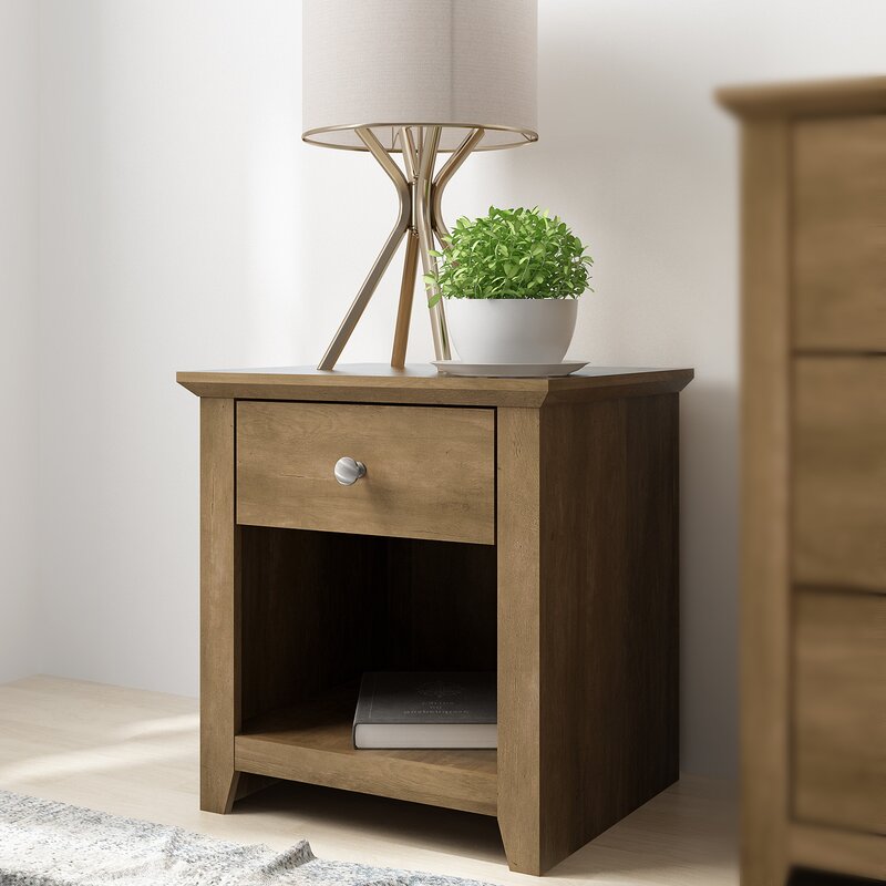 Knotty Oak 20.8'' Tall Nightstand Adorn your Bedroom with this Classic Design Nightstand