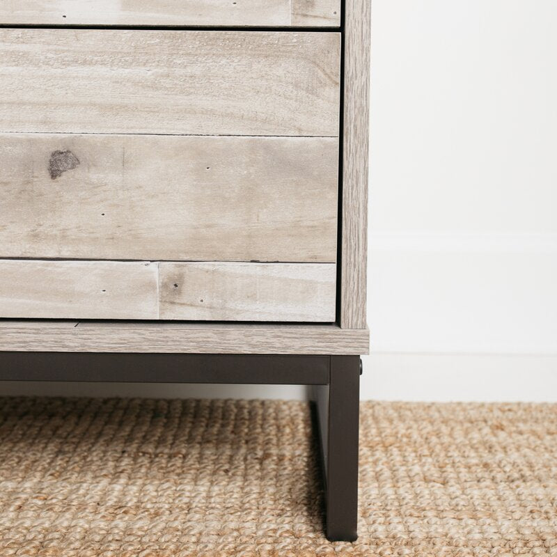 Walden 3 Drawer 28'' W Chest Streamlined Design and a Stunning Two Tone Finish