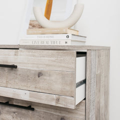 Walden 3 Drawer 28'' W Chest Streamlined Design and a Stunning Two Tone Finish
