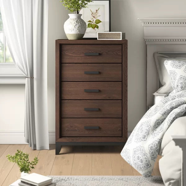 Wallis 5 Drawer 32'' W Solid Wood Chest Perfect for Living Room