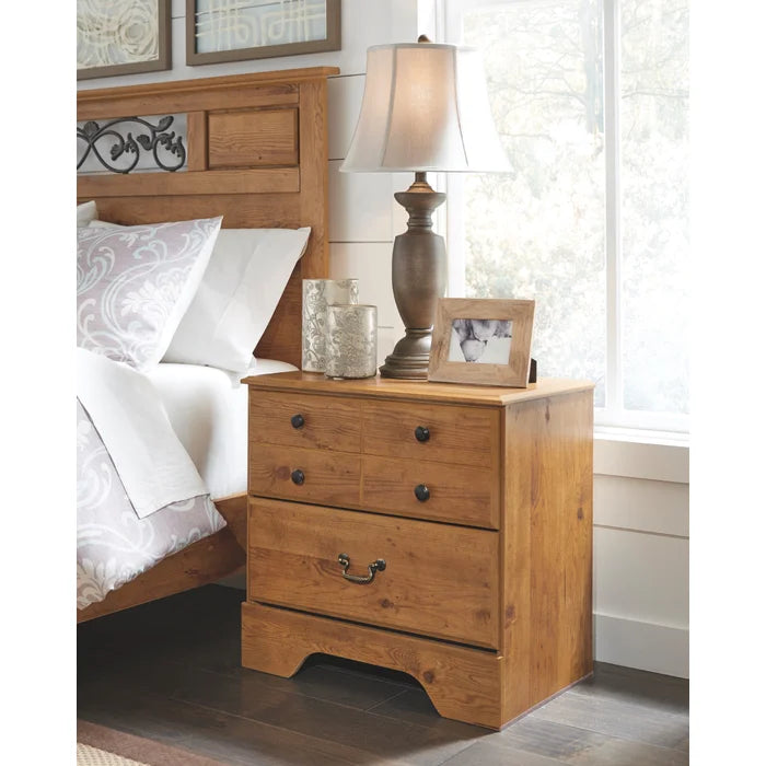 Yandell 24.47'' Tall 2 - Drawer Nightstand in Pine Perfect Organize